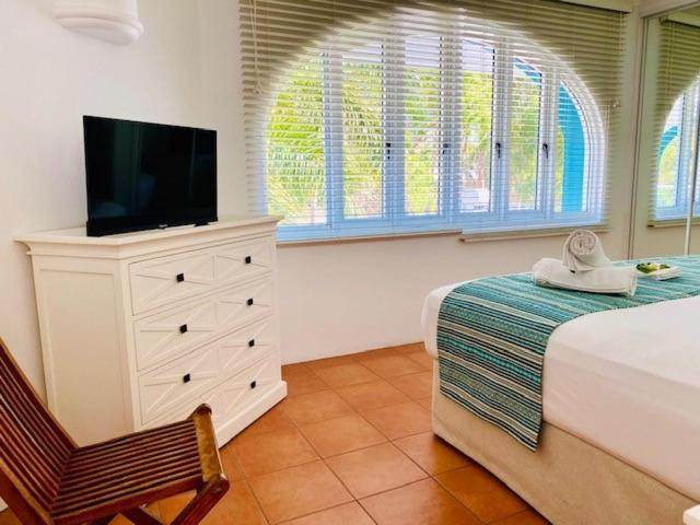 Beachview Apartments At Villa Paradiso Palm Cove Exteriör bild