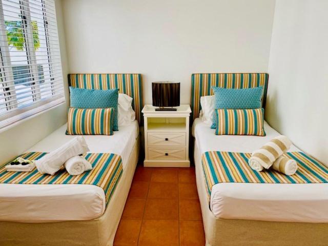 Beachview Apartments At Villa Paradiso Palm Cove Exteriör bild