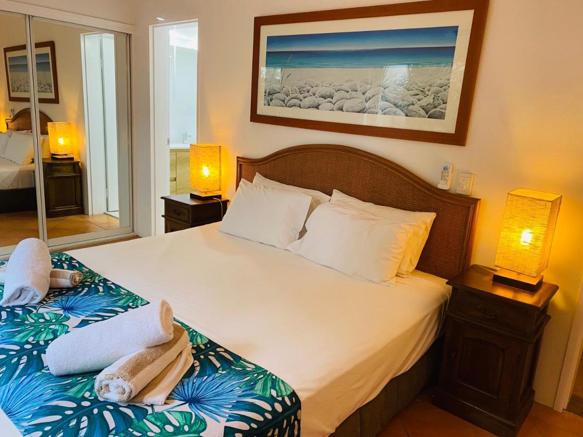 Beachview Apartments At Villa Paradiso Palm Cove Exteriör bild