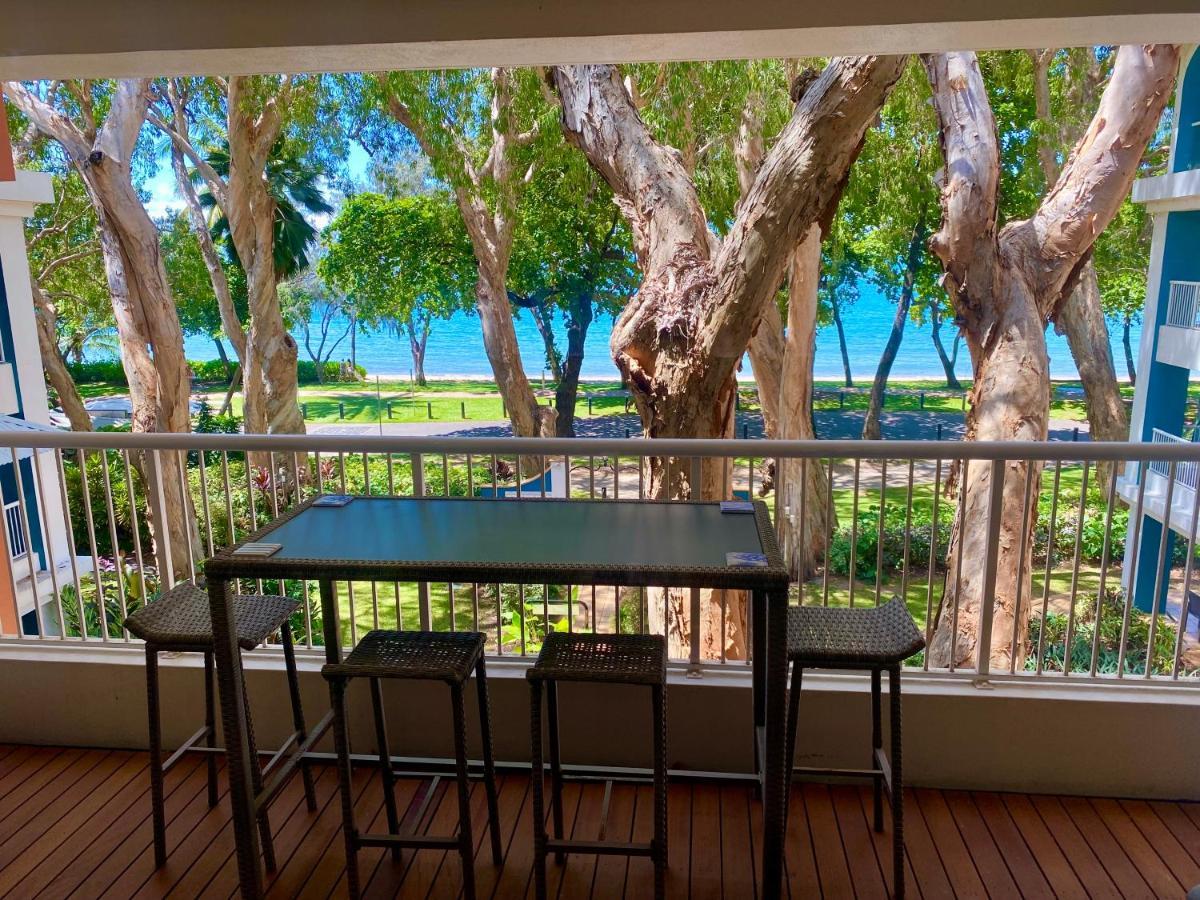 Beachview Apartments At Villa Paradiso Palm Cove Exteriör bild